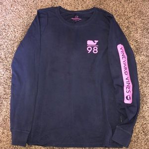 Navy Vineyard Vines long sleeve